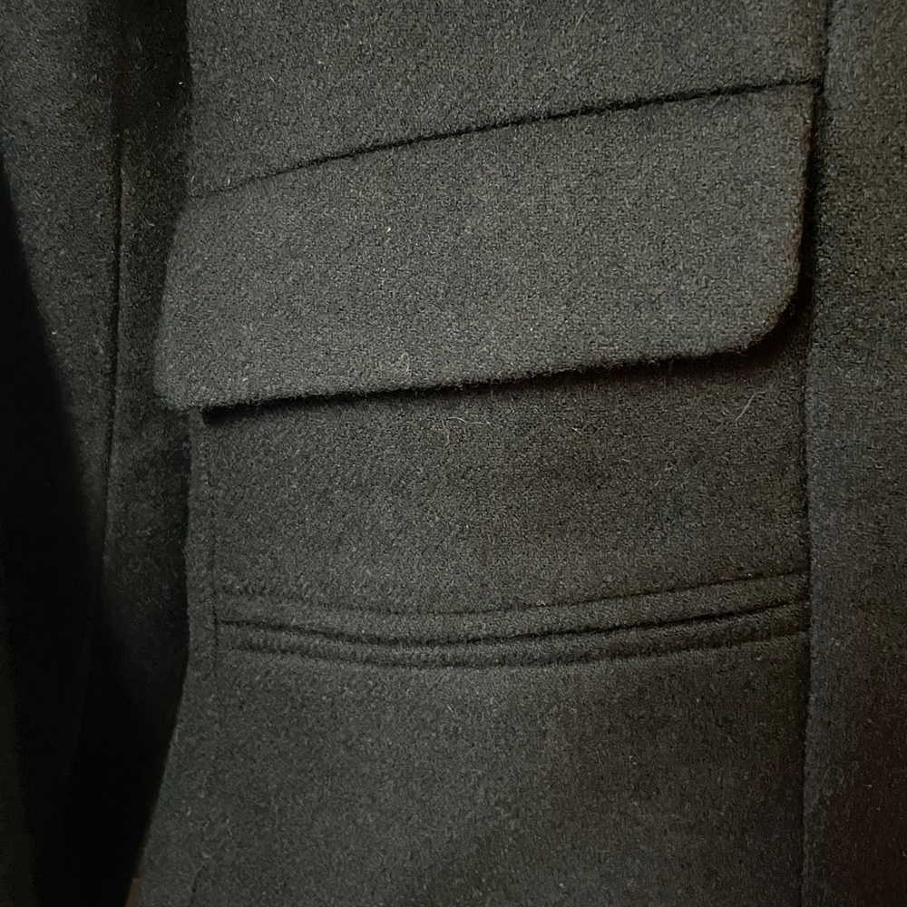 Sundance Rosette Highland Black Wool Blend Button Up
Elbow Patch Blazer Size 4. - Picture 5 of 11